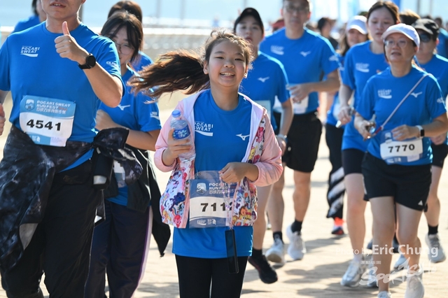 Pocari_1542