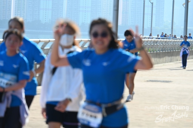 Pocari_1584