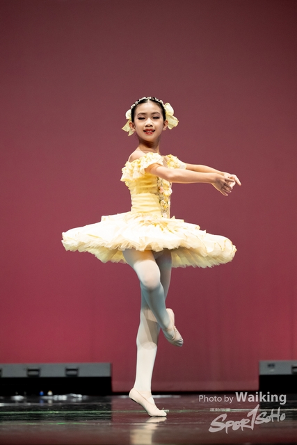 2024-11-17 Centre Stage Dance-1205