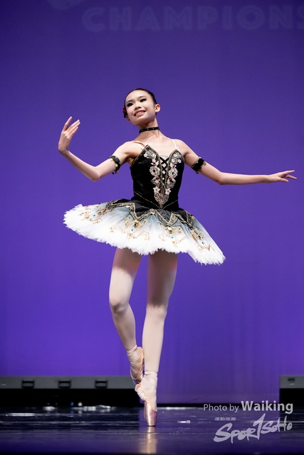 2024-11-17 Centre Stage Dance-1360