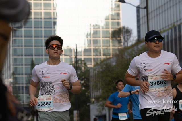 241208_Street_0801-385