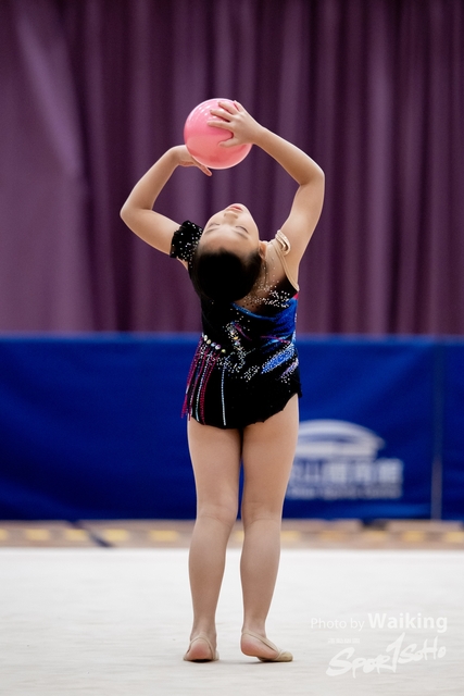 2024-11-30 RG-Ball-0495