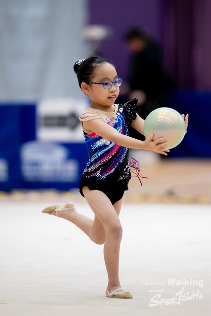 2024-11-30 RG-Ball-0533