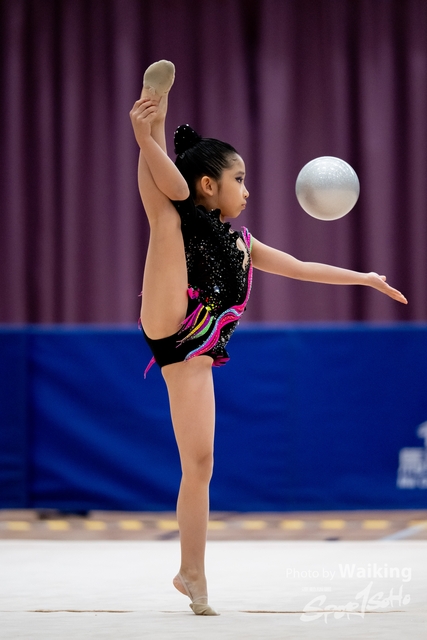 2024-11-30 RG-Ball-0549