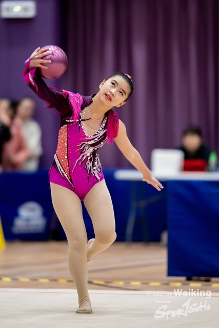2024-11-30 RG-Ball-0186
