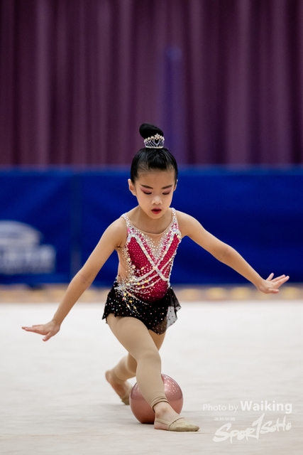 2024-11-30 RG-Ball-0588