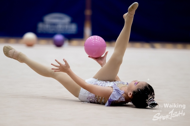 2024-11-30 RG-Ball-0608