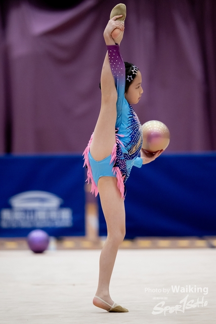 2024-11-30 RG-Ball-0662