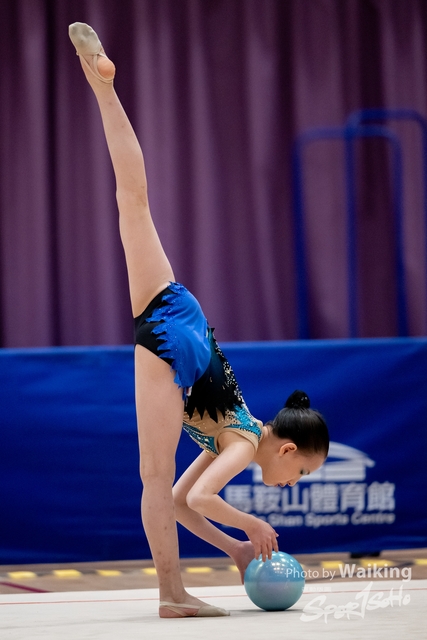 2024-11-30 RG-Ball-0274