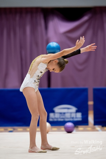 2024-11-30 RG-Ball-0307