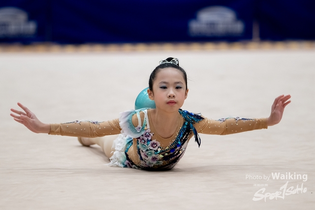 2024-11-30 RG-Ball-0386