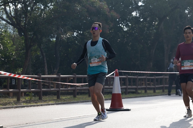 241214_COROS_SPARK-120