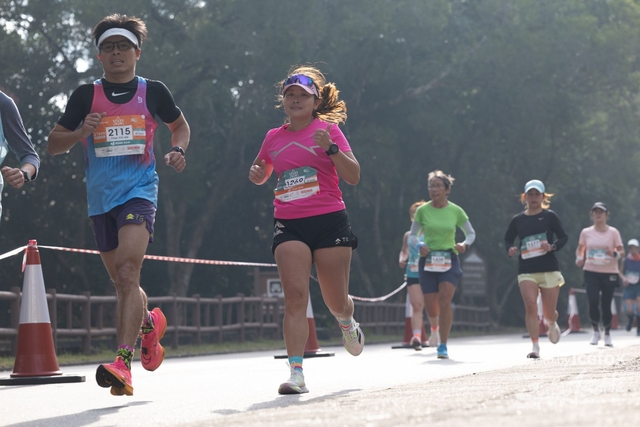 241214_COROS_SPARK-250