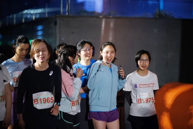 YIU_4964
