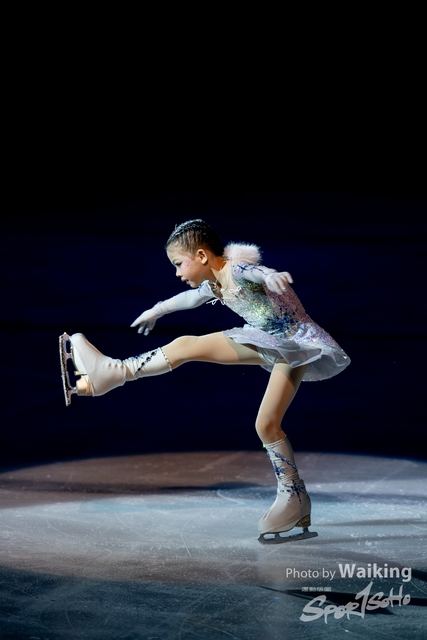2024-12-24 Xmas Dance on Ice -0010