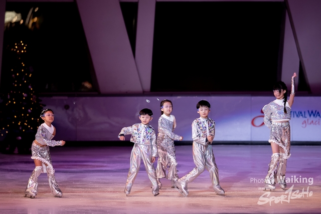 2024-12-24 Xmas Dance on Ice -0046