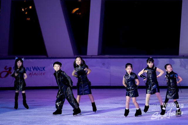 2024-12-24 Xmas Dance on Ice -0047