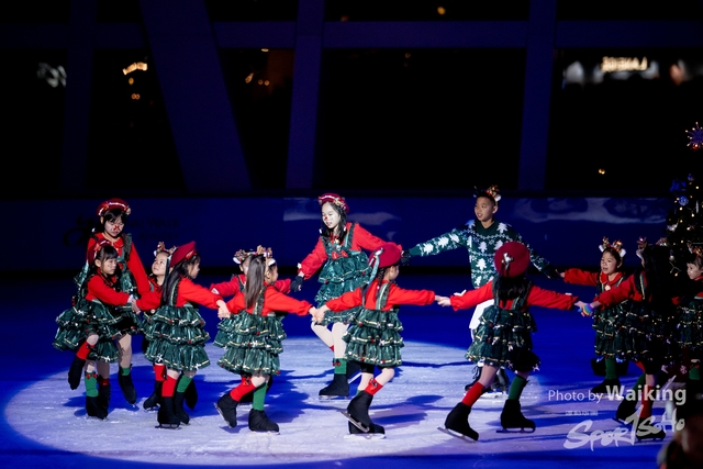 2024-12-24 Xmas Dance on Ice -0157