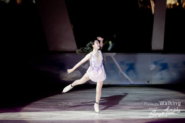 2024-12-24 Xmas Dance on Ice -0201