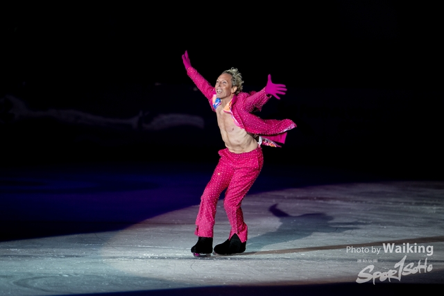 2024-12-24 Xmas Dance on Ice -0401
