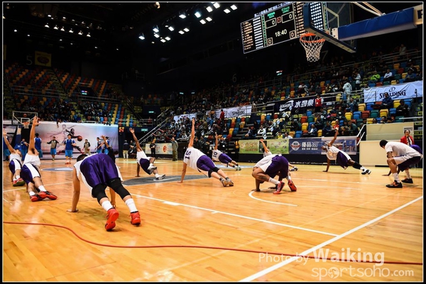 150201 Basketball - 0053
