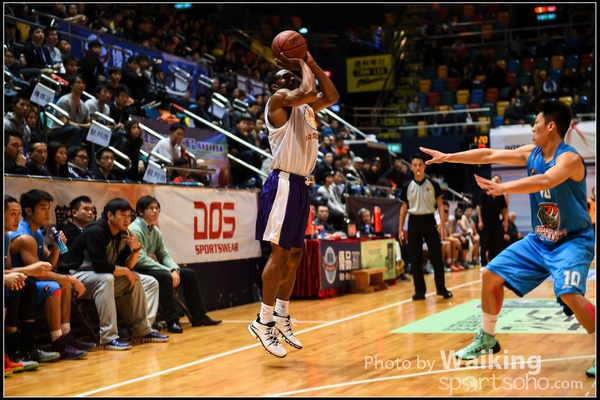 150201 Basketball - 0074