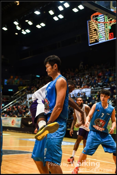 150201 Basketball - 0100