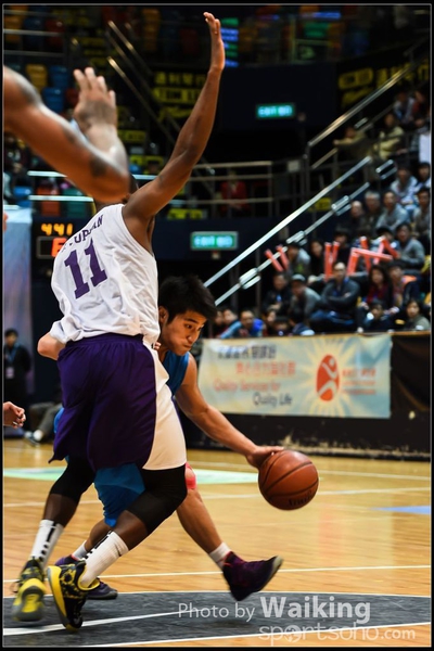 150201 Basketball - 0120
