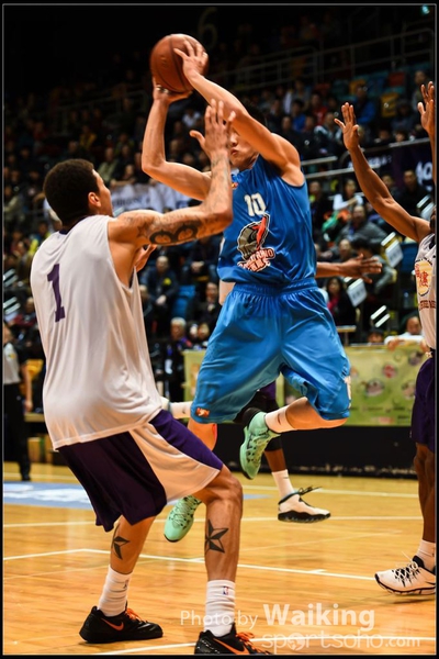150201 Basketball - 0152