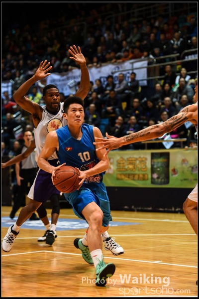 150201 Basketball - 0156