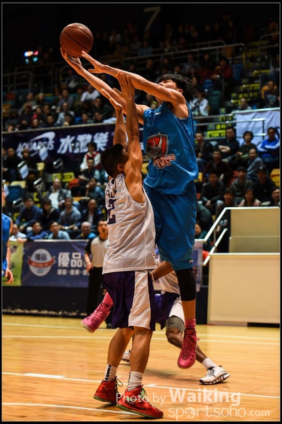 150201 Basketball - 0160
