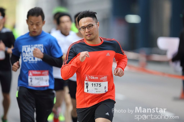 HKS_15-0181s