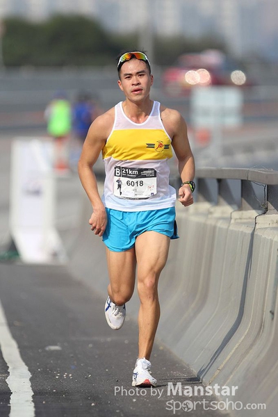 HKS_15-0923s