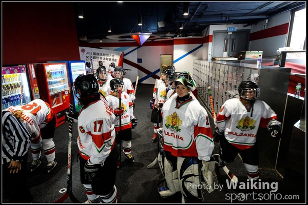 150218 Ice Hockey - 0011