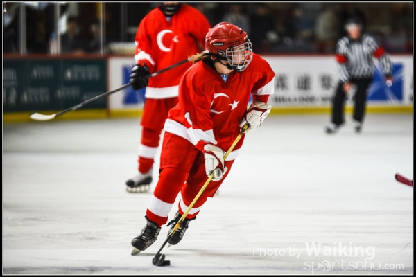 150218 Ice Hockey - 0068