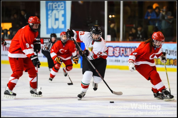 150218 Ice Hockey - 0071