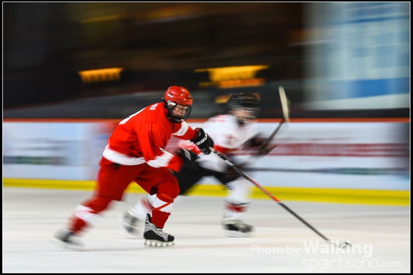150218 Ice Hockey - 0096