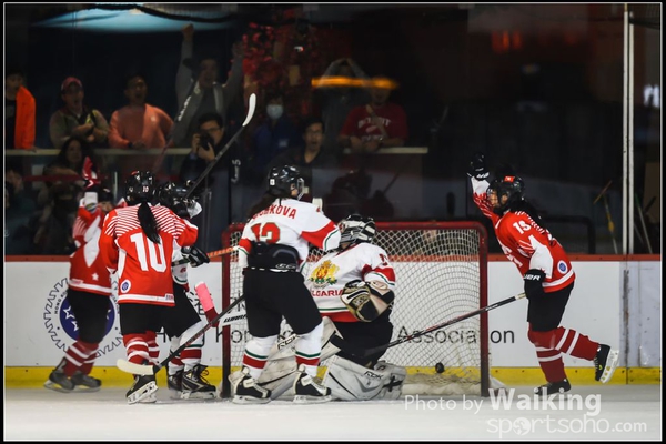 150221 Ice Hockey - 0061