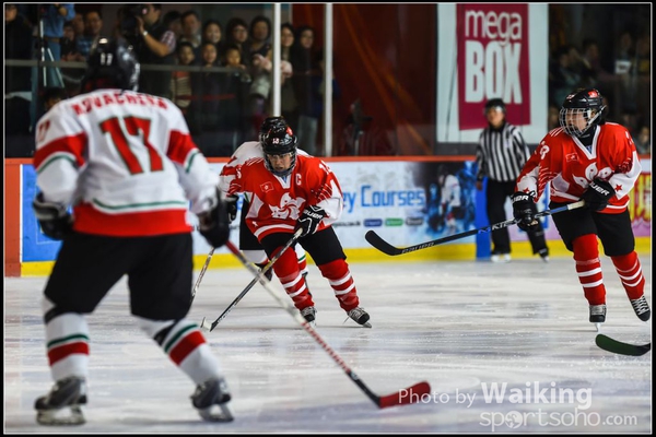150221 Ice Hockey - 0083