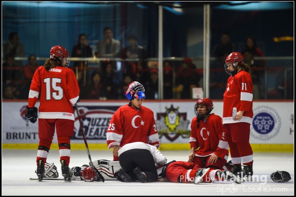 150221 Ice Hockey - 0171