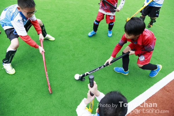 Y-Hockey100