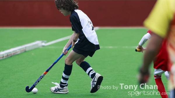 Y-HockeyA005