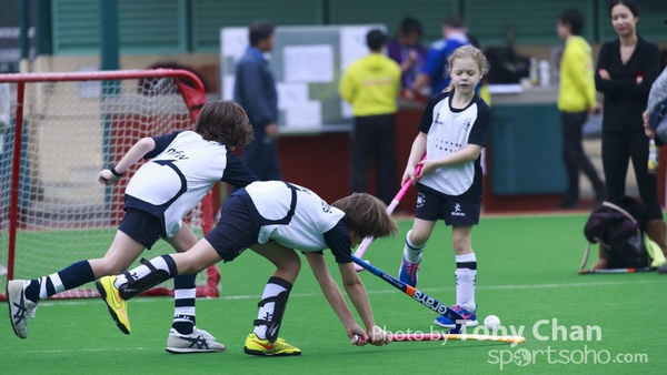 Y-HockeyA023