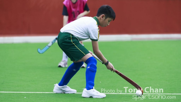 Y-HockeyA024