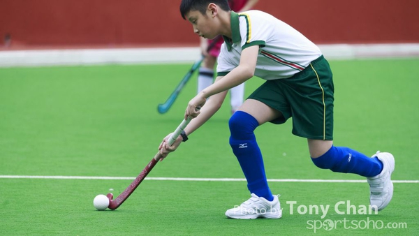 Y-HockeyA025