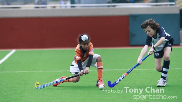 Y-HockeyA034