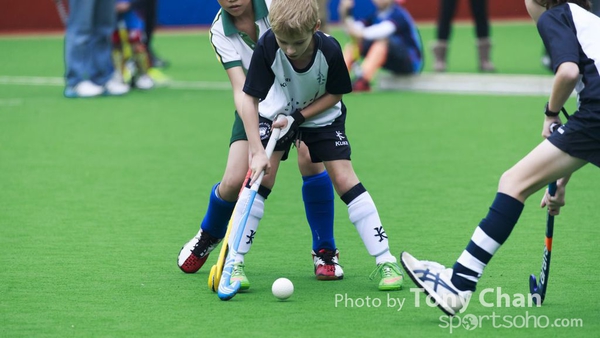 Y-HockeyA076