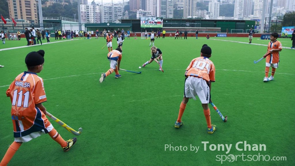 Y-HockeyA084