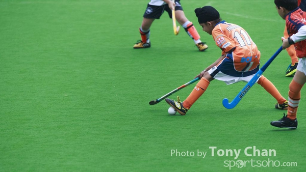 Y-HockeyA089
