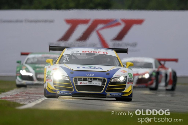 Audi R8 (80)